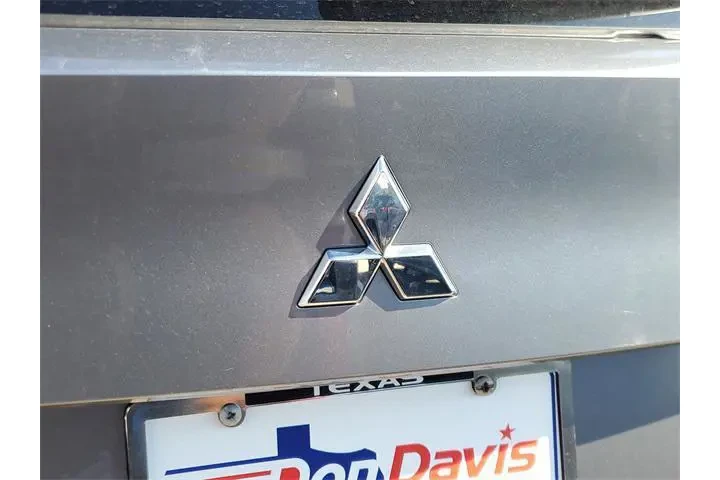 $22988 : Mitsubishi Outlander 2024 AW image 9