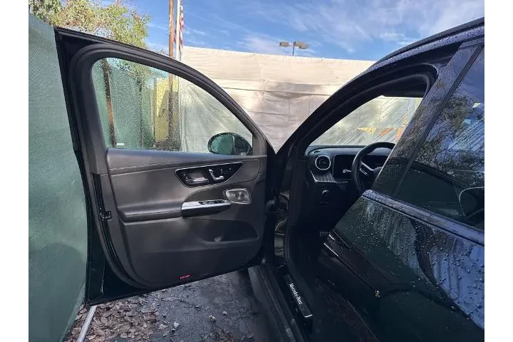 $39489 : Mercedes-Benz GLC 2023 GLC 3 image 3