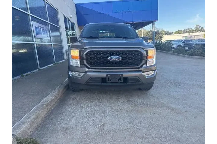 $30988 : Ford F-150 2022 4x2 XL 4dr S image 5