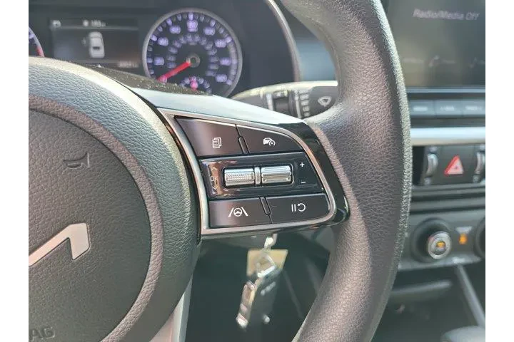 $16000 : Kia Forte 2022 FE 4dr Sedan image 7
