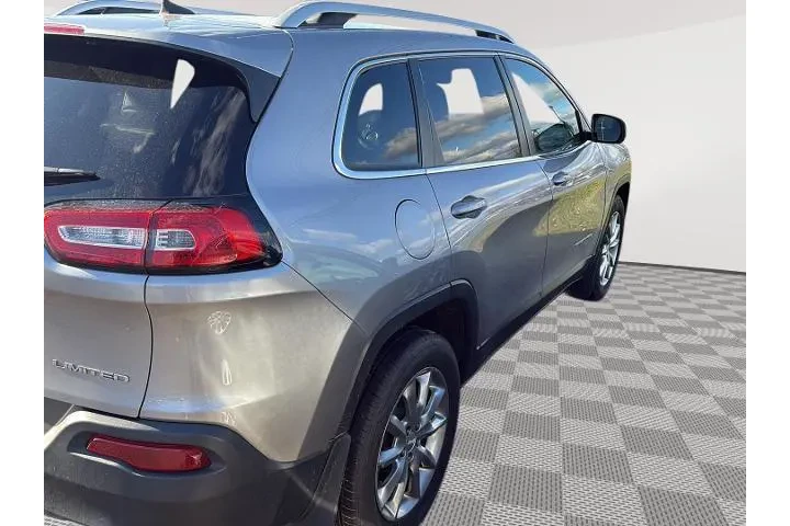 $14750 : Jeep Cherokee 2017 4x4 Limit image 5