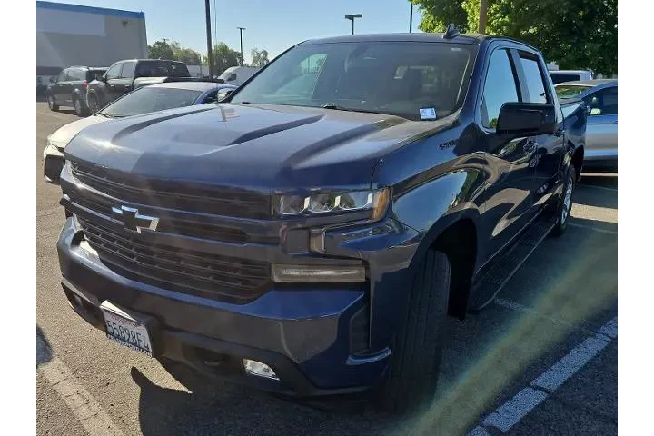 $38500 : Chevrolet Silverado 1500 202 image 1