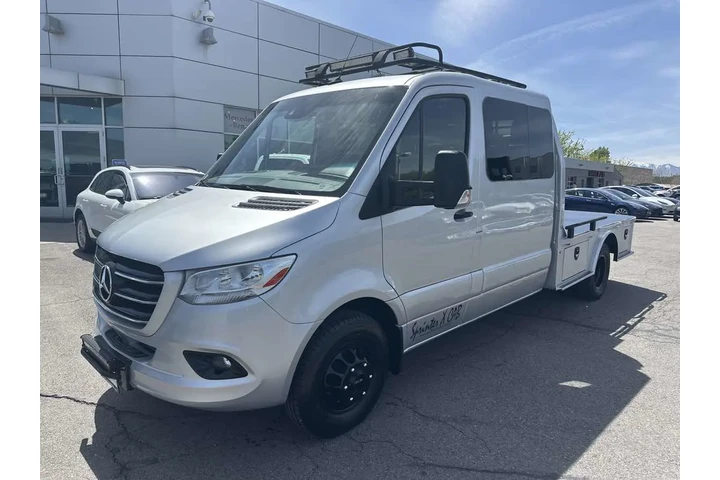 $64910 : 2019 M4 4500 Standard Roof 17 image 3