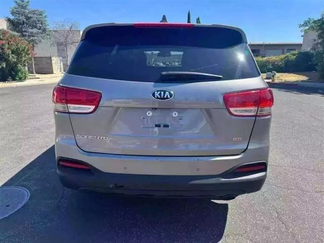 $12999 : 2017 KIA SORENTO image 7