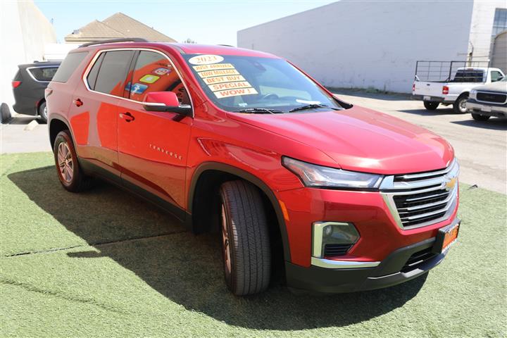 $32999 : 2023 CHEVROLET TRAVERSE LT image 3