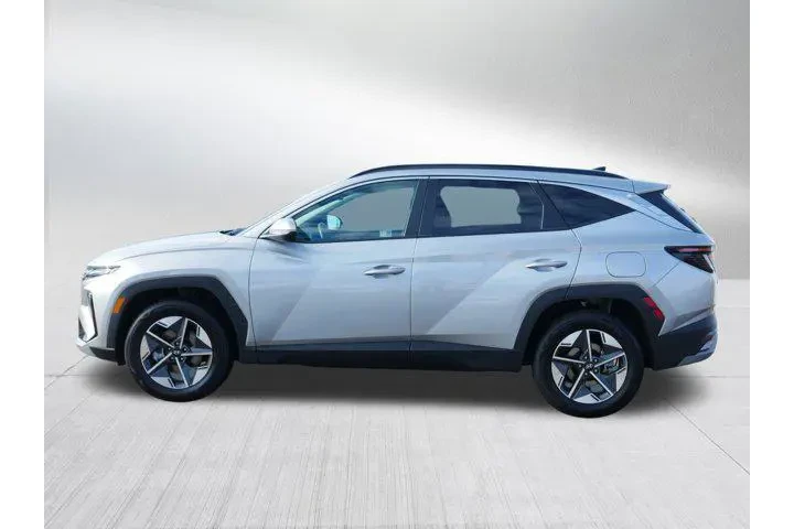 $32000 : Hyundai TUCSON Hybrid 2025 A image 4