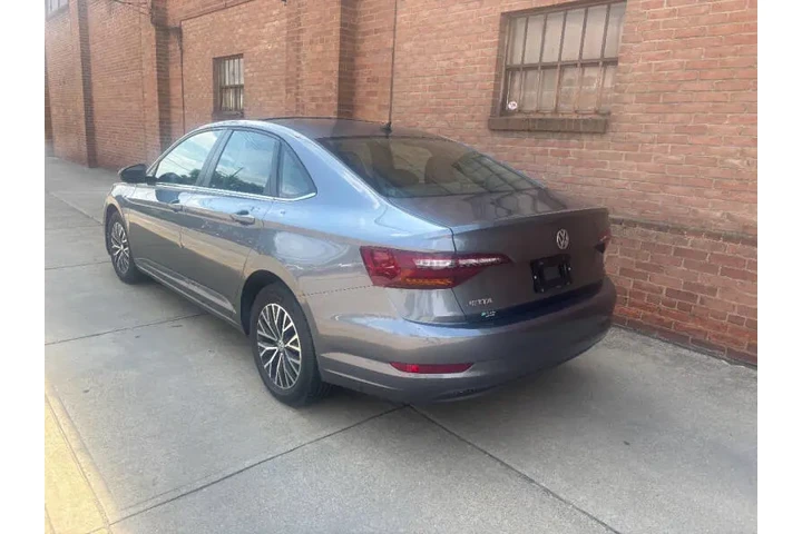 $11500 : 2019 Jetta R-Line image 4