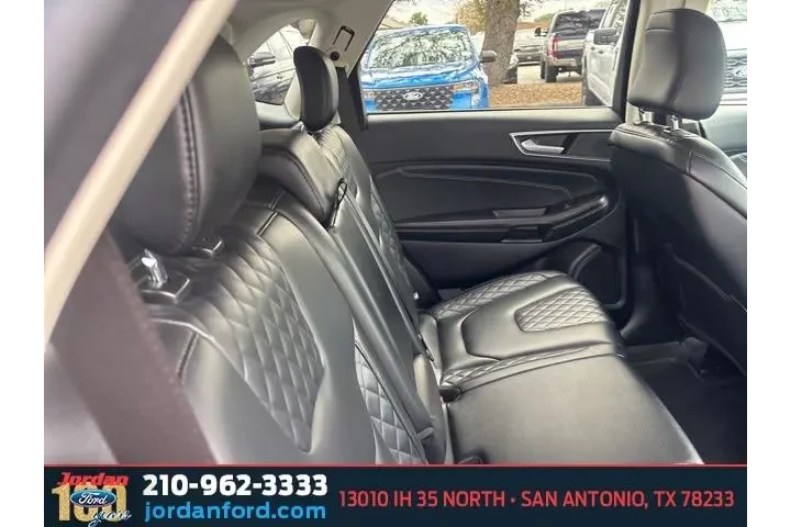 $23536 : Ford Edge 2023 AWD Titanium image 10