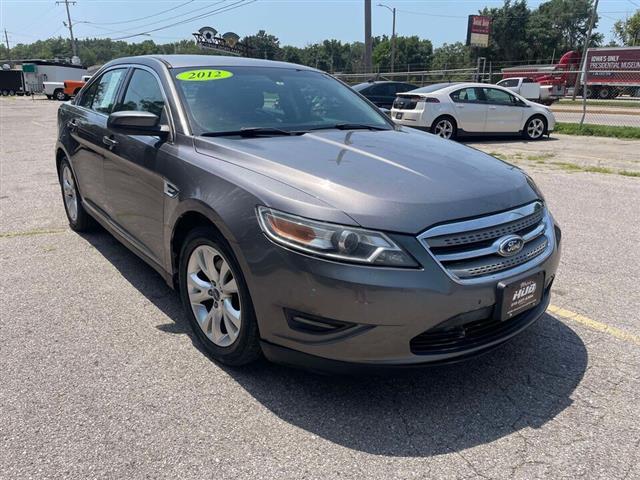 $6995 : 2012 Taurus SEL AWD image 1