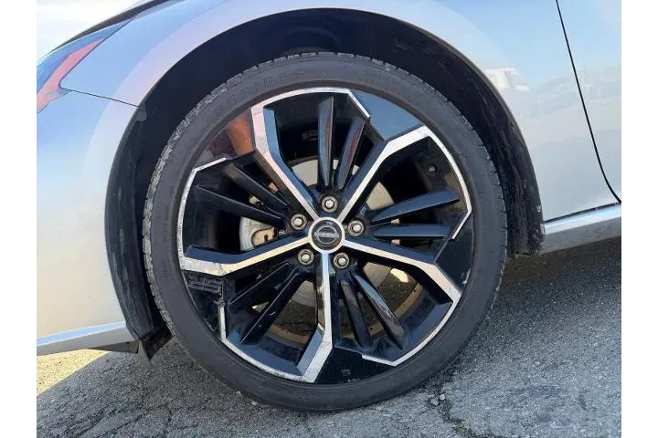 $21000 : Nissan Altima 2024 2.5 SR 4d image 9