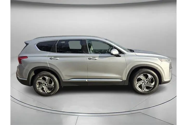 $20978 : Hyundai SANTA FE 2022 SEL 4d image 3