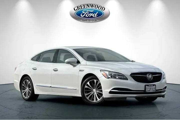 $13991 : Buick LaCrosse 2017 Essence image 1