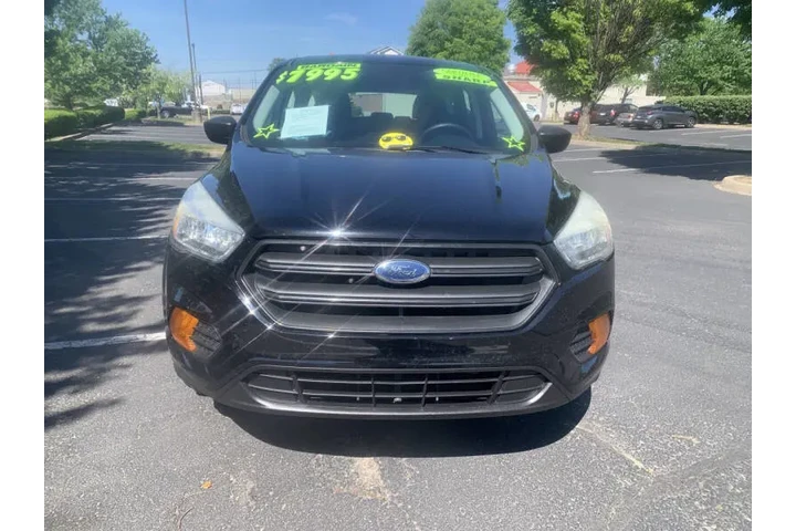 $7995 : 2017 Escape S image 9