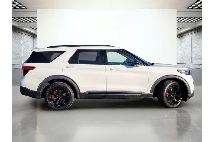 $39495 : Ford Explorer 2022 AWD ST 4d image 6