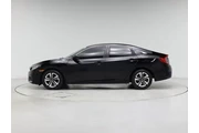 $17998 : Honda Civic 2017 LX 4dr Seda thumbnail