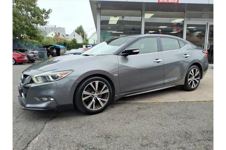 $13799 : Nissan Maxima 2017 3.5 SV 4d image 4