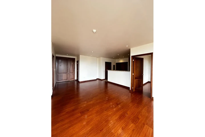 $1100 : Apartamento en Alquiler image 6