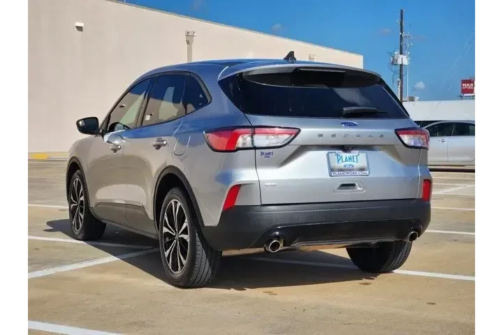 $19581 : Ford Escape 2022 SE 4dr SUV image 7