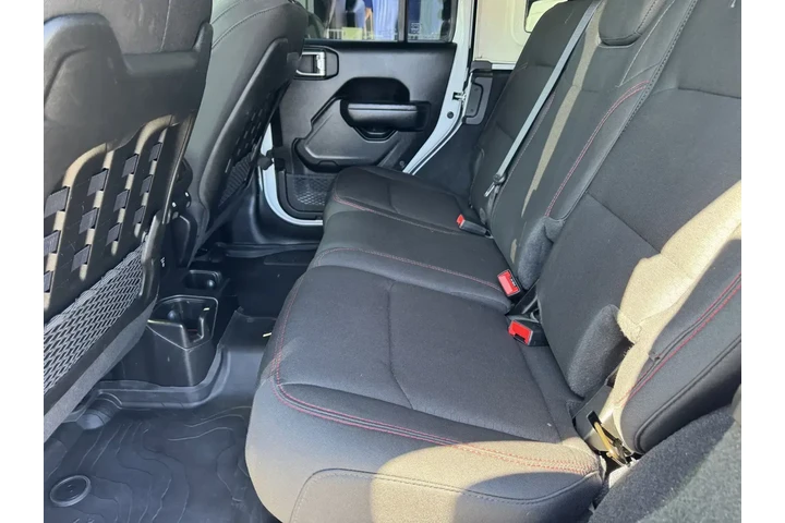 $34618 : Jeep Wrangler Unlimited 2022 image 8