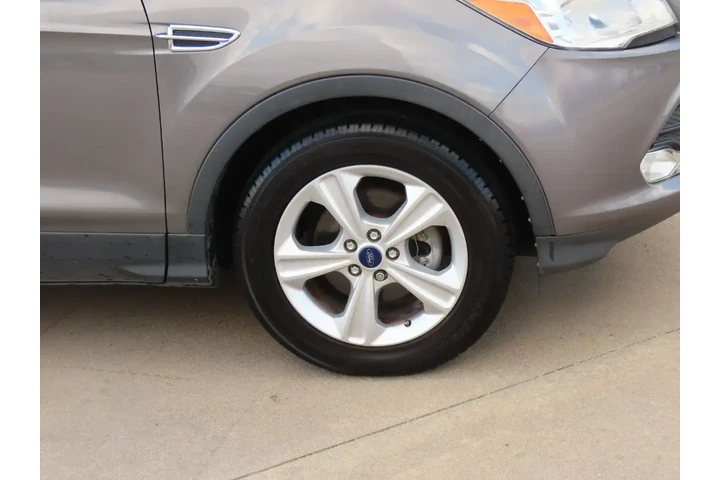 $8999 : Ford Escape 2014 SE 4dr SUV image 9