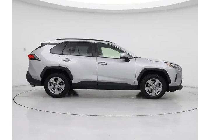 $25998 : Toyota RAV4 2023 XLE 4dr SUV image 7