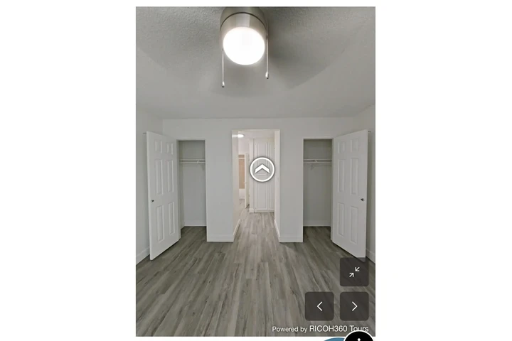 $1000 : Se renta cuarto en Fullerton image 1