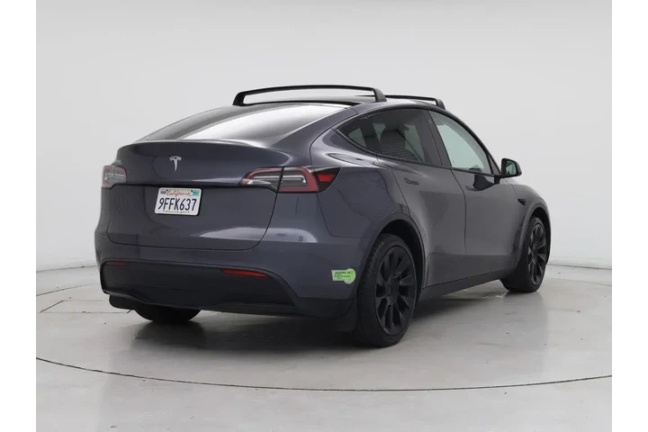 $31998 : Tesla Model Y 2023 AWD Long image 8