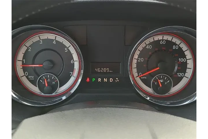 Dodge Grand Caravan 2017 SXT image 6