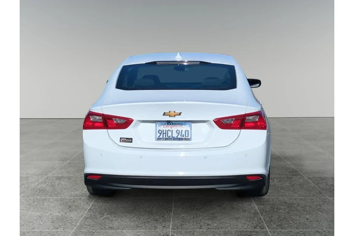 $19950 : Chevrolet Malibu 2024 LT 4dr image 4