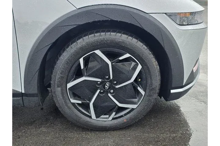 $24995 : Hyundai IONIQ 5 2024 SEL 4dr image 7