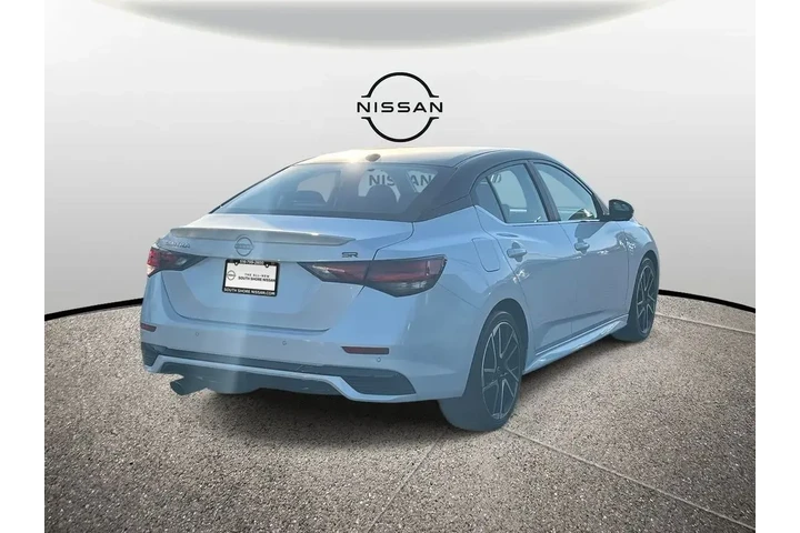 $18975 : Nissan Sentra 2025 SR 4dr Se image 8