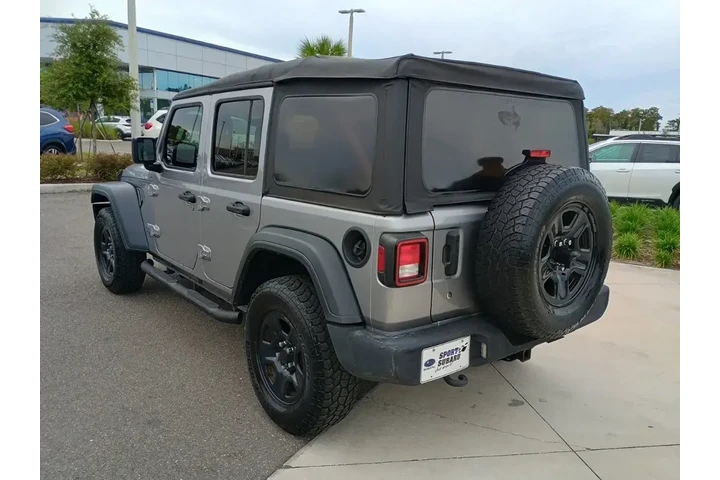 $18542 : Jeep Wrangler Unlimited 2018 image 7