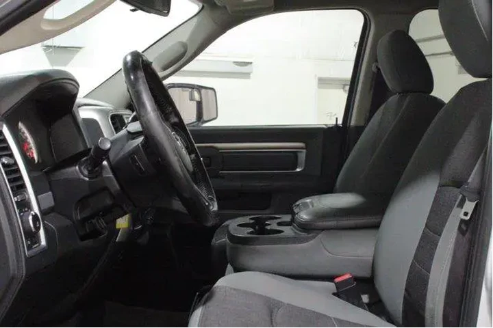 $27998 : Ram 2500 2016 4x4 Big Horn 4 image 3