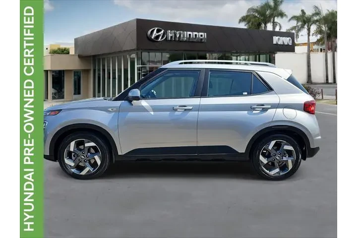$17979 : Hyundai VENUE 2023 SEL 4dr C image 6