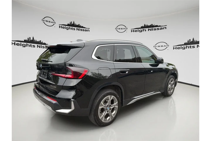 $32990 : BMW X1 2025 AWD xDrive28i 4d image 5