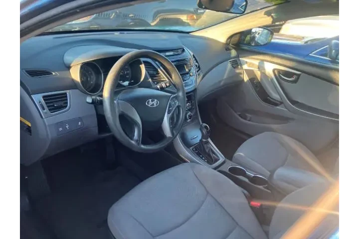 $7900 : 2014 Elantra image 6