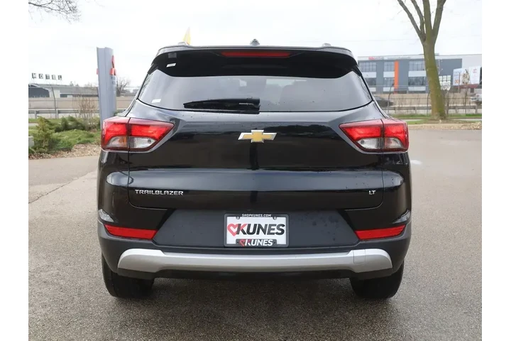 $23177 : Chevrolet Trailblazer 2025 L image 8