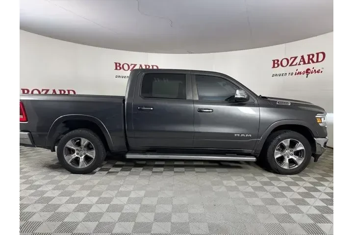 $33500 : Ram 1500 2022 4x2 Laramie 4d image 9