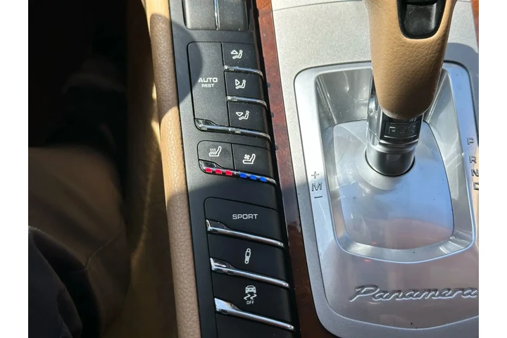 2011 PORSCHE PANAMERA SEDAN 4D image 1
