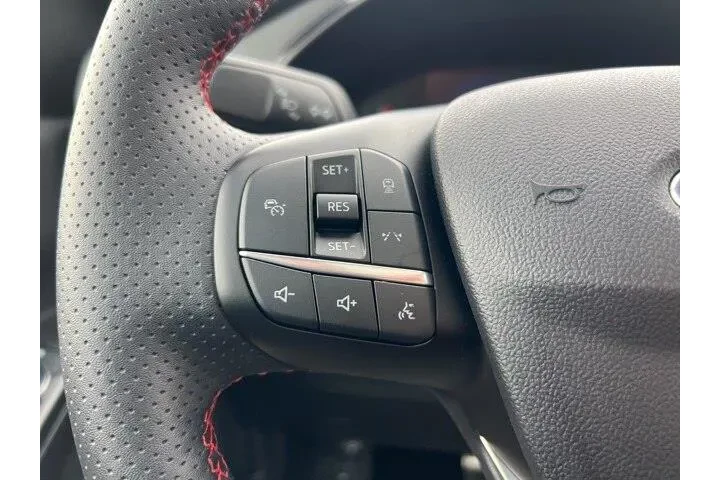 $23750 : Ford Escape 2024 AWD ST-Line image 9