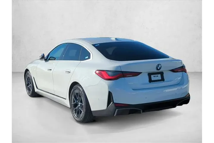 $33972 : BMW i4 2023 eDrive35 Gran Co image 8