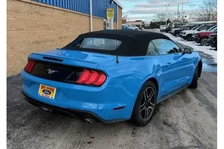 $22967 : Ford Mustang 2022 EcoBoost P image 10