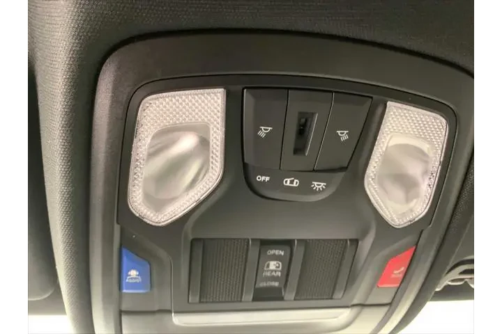 $36989 : Ram 1500 2022 4x4 Big Horn 4 image 7