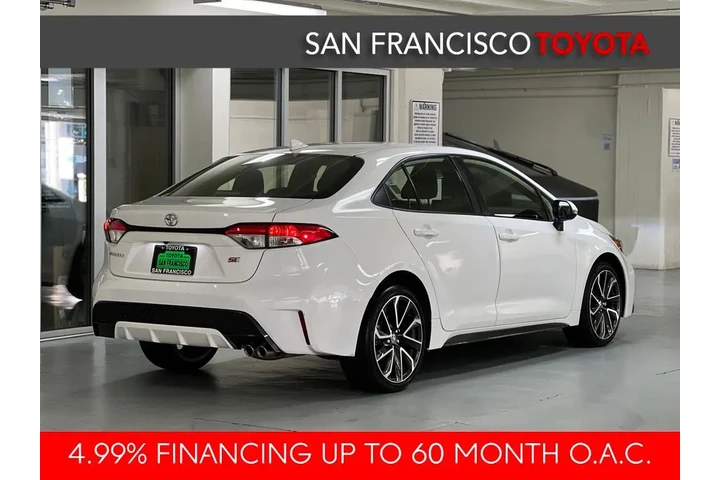 $21588 : Gold Certified2022 Corolla SE image 5