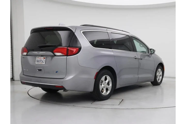 $25998 : Chrysler Pacifica Hybrid 202 image 8