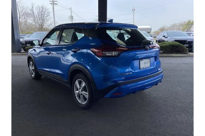 $17472 : Nissan Kicks 2024 S 4dr Cros image 7