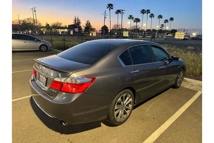 $11900 : Honda Accord 2015 Sport 4dr image 3