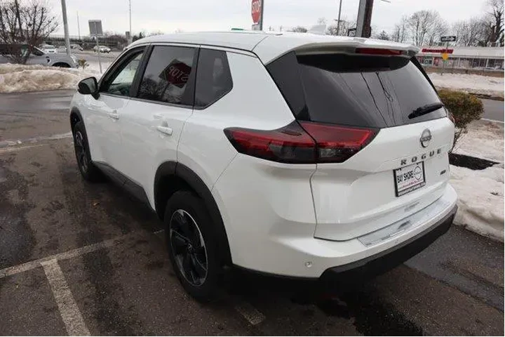 $21321 : Nissan Rogue 2025 AWD SV 4dr image 7