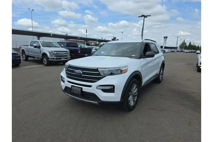 $17900 : Ford Explorer 2020 AWD XLT 4 image 3