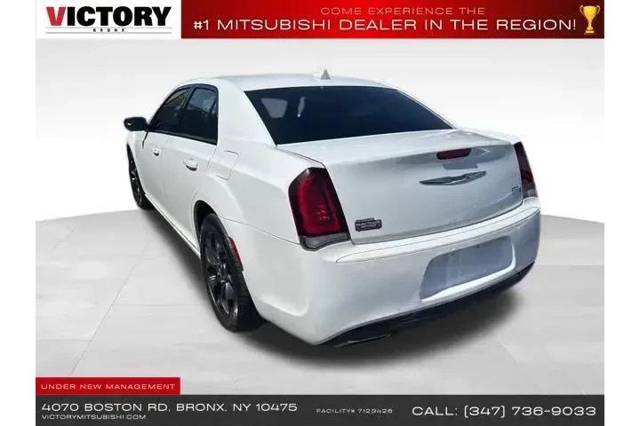 $12595 : Chrysler 300 2019 AWD S 4dr image 6